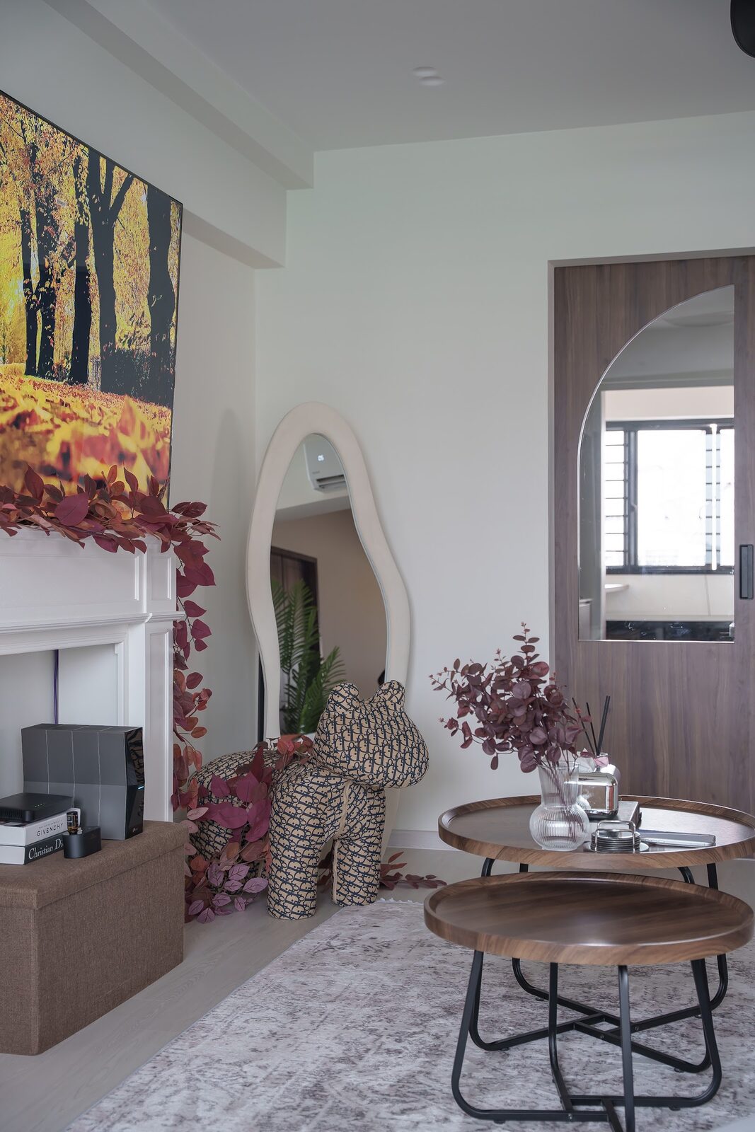Mantel, artwork and wavy mirror, 750 Jurong West St 73 by Aura Design & Co.